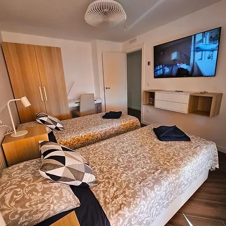 El Palmeral Playa De Locos * Торевьиа